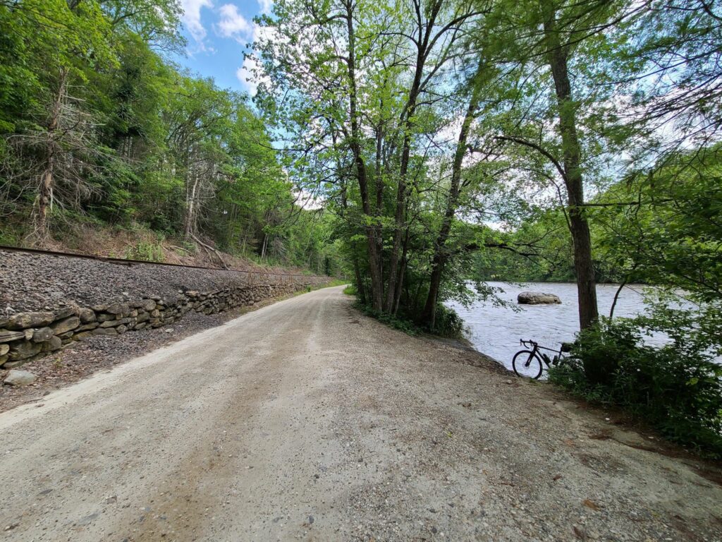 River Rd along the Housatonic River.