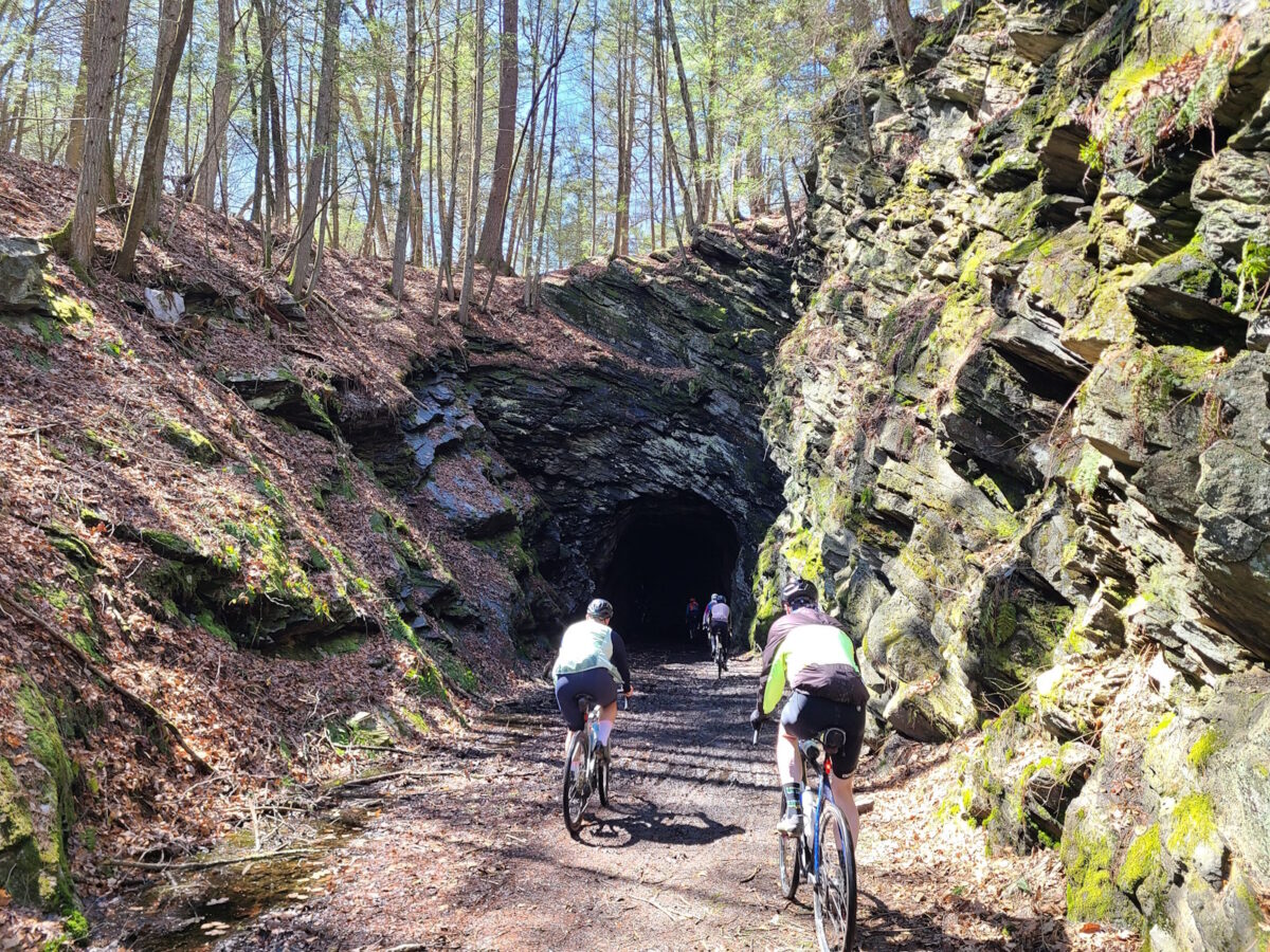 GrNY: Tunnels and Climbs from New Milford, CT