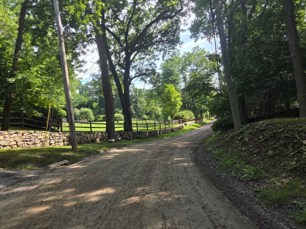 winding dirt road - Katonah